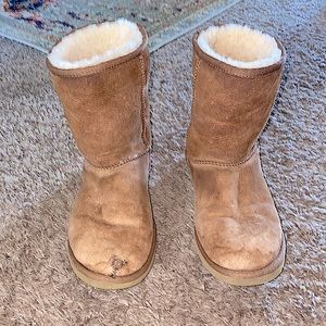 UGG classic mid boots